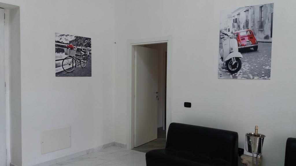 Pompei Holiday Rooms Esterno foto