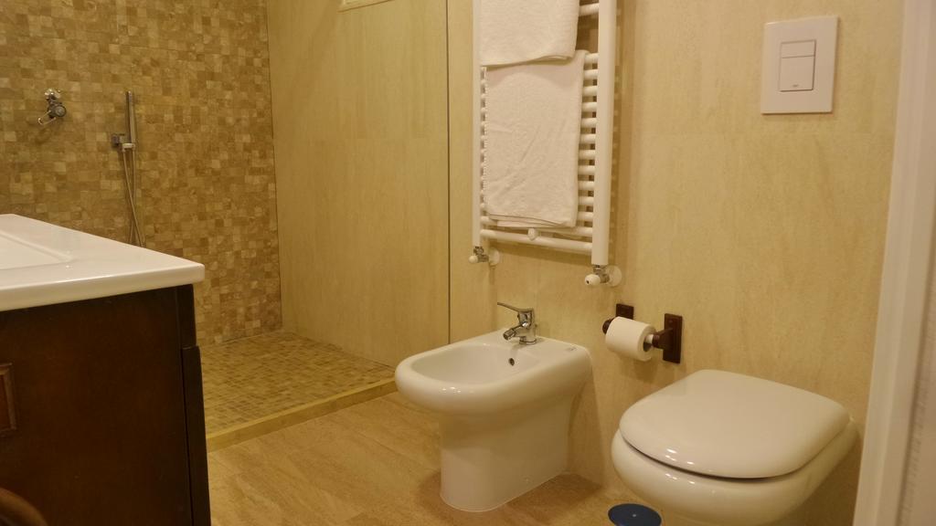 Pompei Holiday Rooms Esterno foto