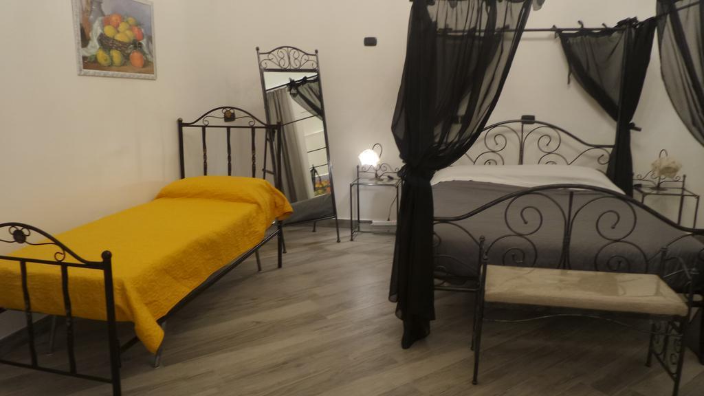 Pompei Holiday Rooms Esterno foto